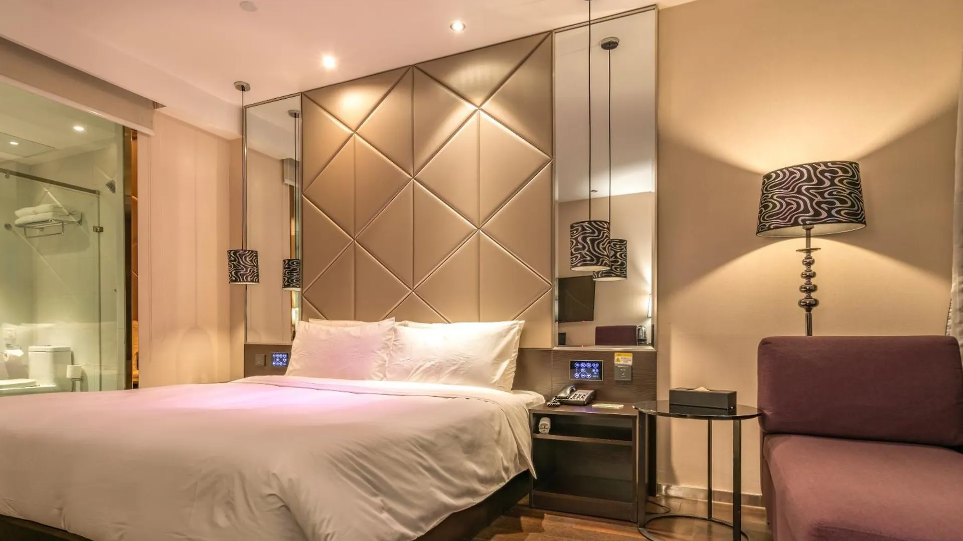 Hotel Grand Villa Near New Delhi Airport