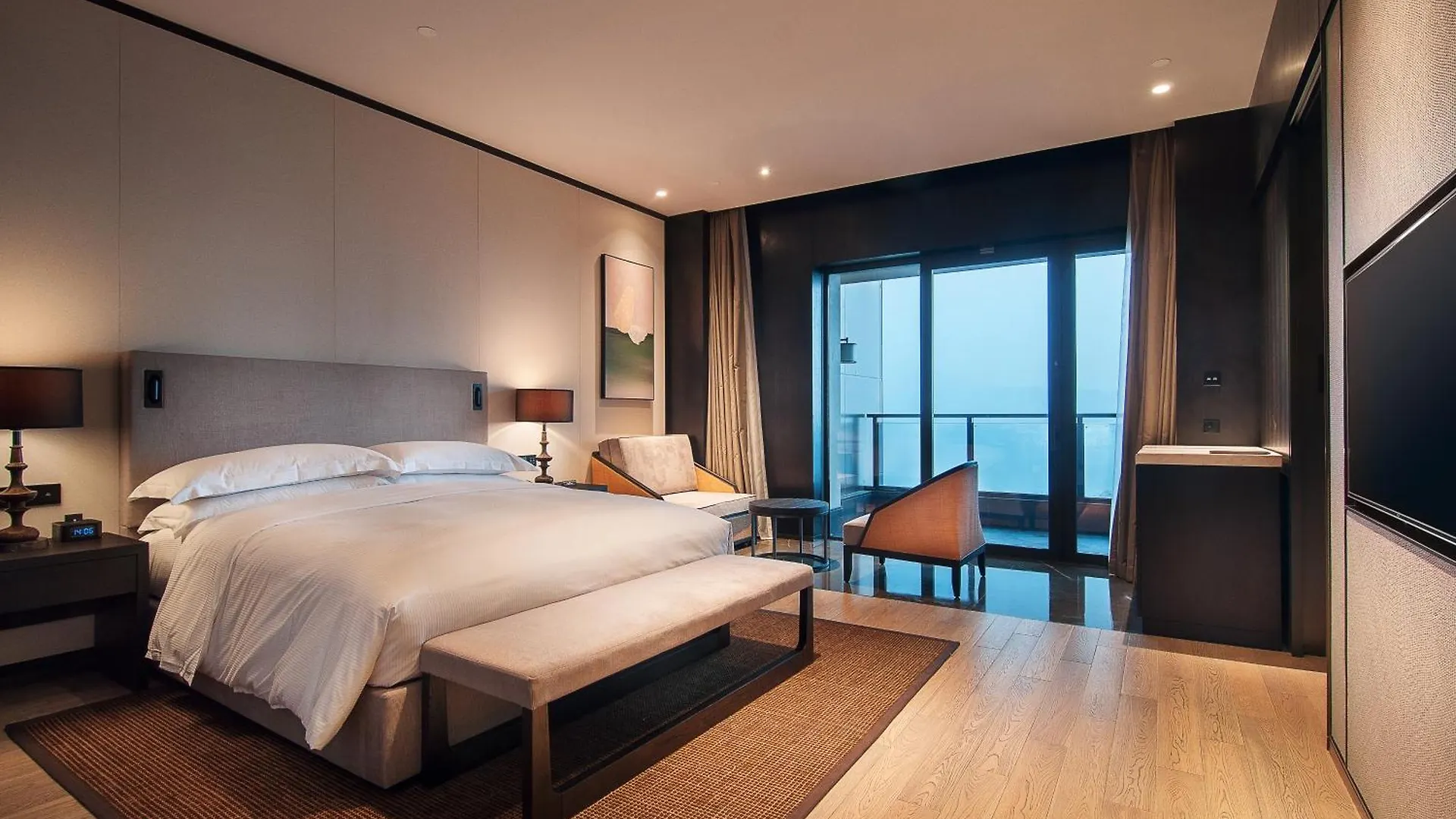 Hotel Grand Villa Near New Delhi Airport