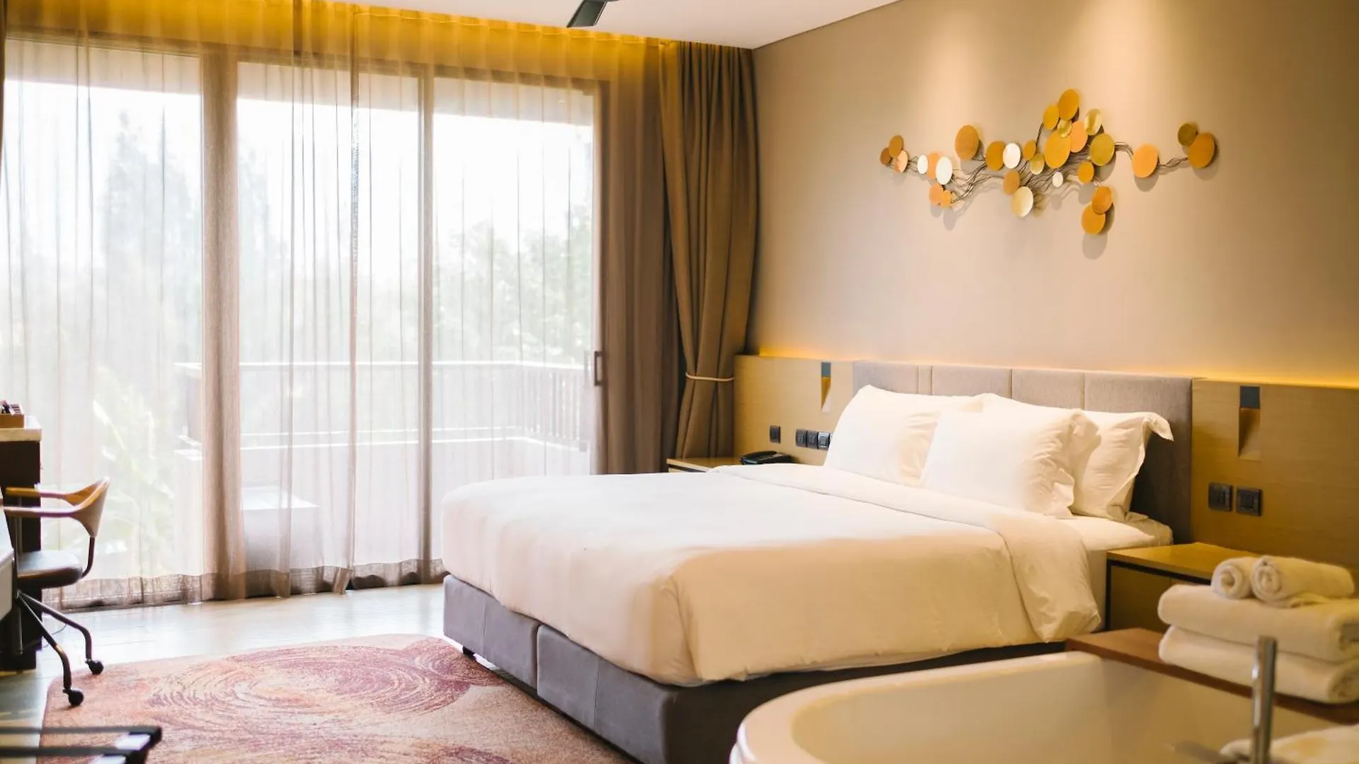 ****  Hotel Grand Villa Near New Delhi Airport India